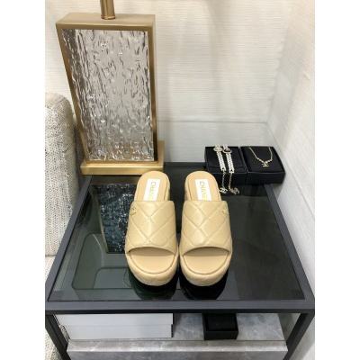 CHANEL 2022 early spring latest slope heel slippers fashionable and versatile series wear-resistant rubber outsole